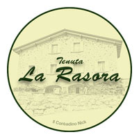 Tenuta La Rasora a Fornovo con camere accoglienti e paesaggio naturale
