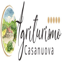 Agriturismo Casanuova a Tizzano Val Parma, struttura rurale tra natura e Appennino con ristorante tipico e ospitalità tradizionale.